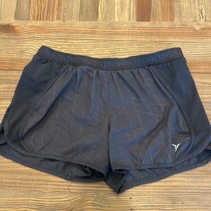Old Navy active shorts size M